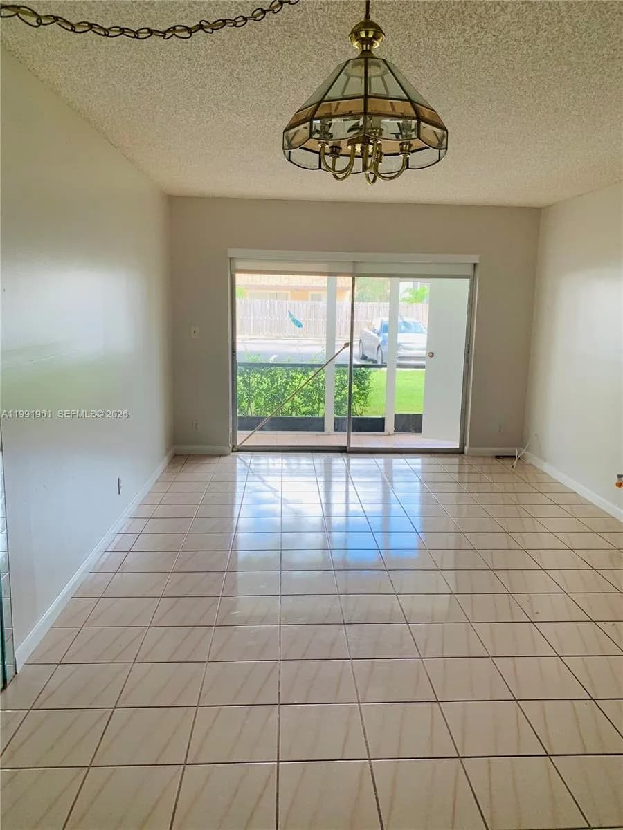 4155 NW 90th Ave # 105, Coral Springs FL 33065