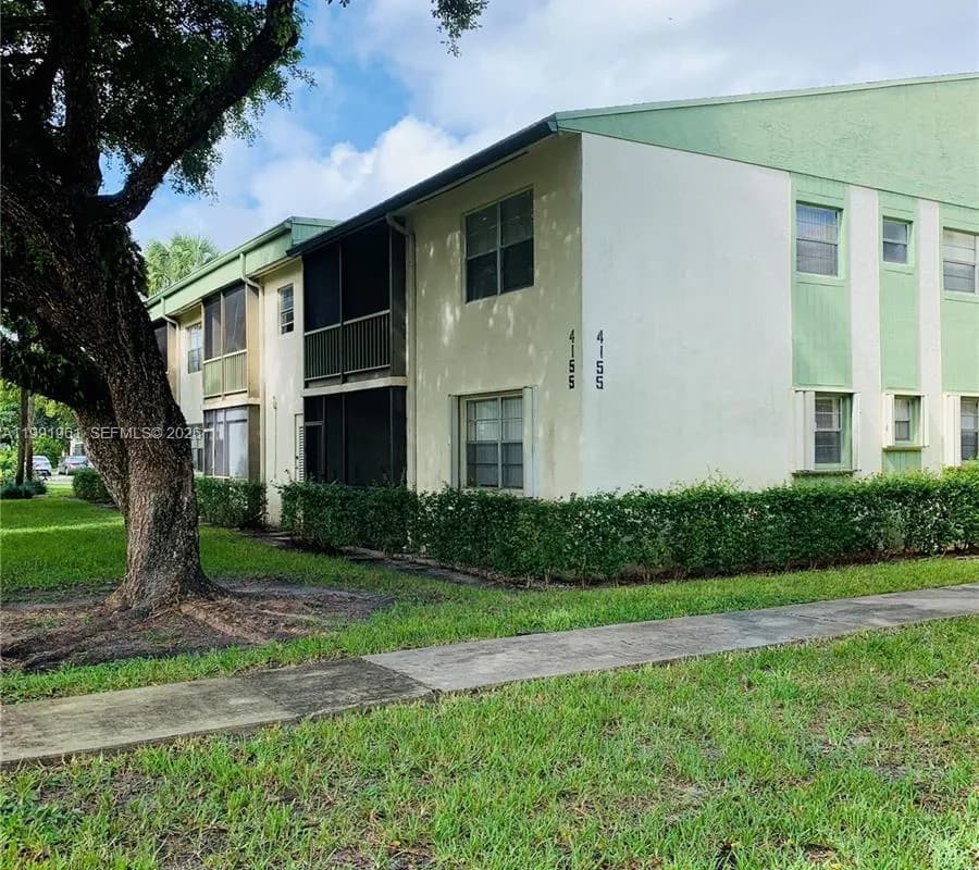 4155 NW 90th Ave # 105, Coral Springs FL 33065