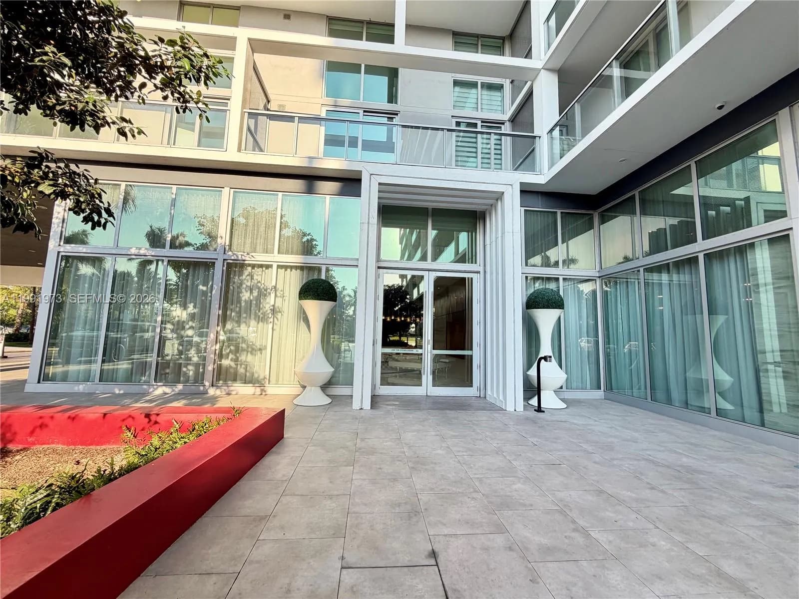 2000 metropica way # 2208, Sunrise FL 33323