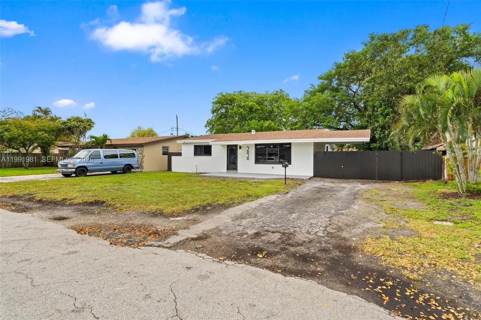 7570 Venetian St, Miramar FL 33023