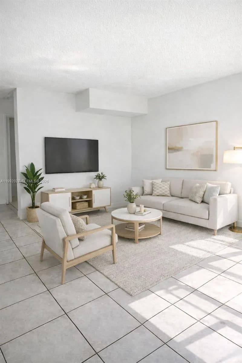 2121 SW 4th St # 2, Miami FL 33135