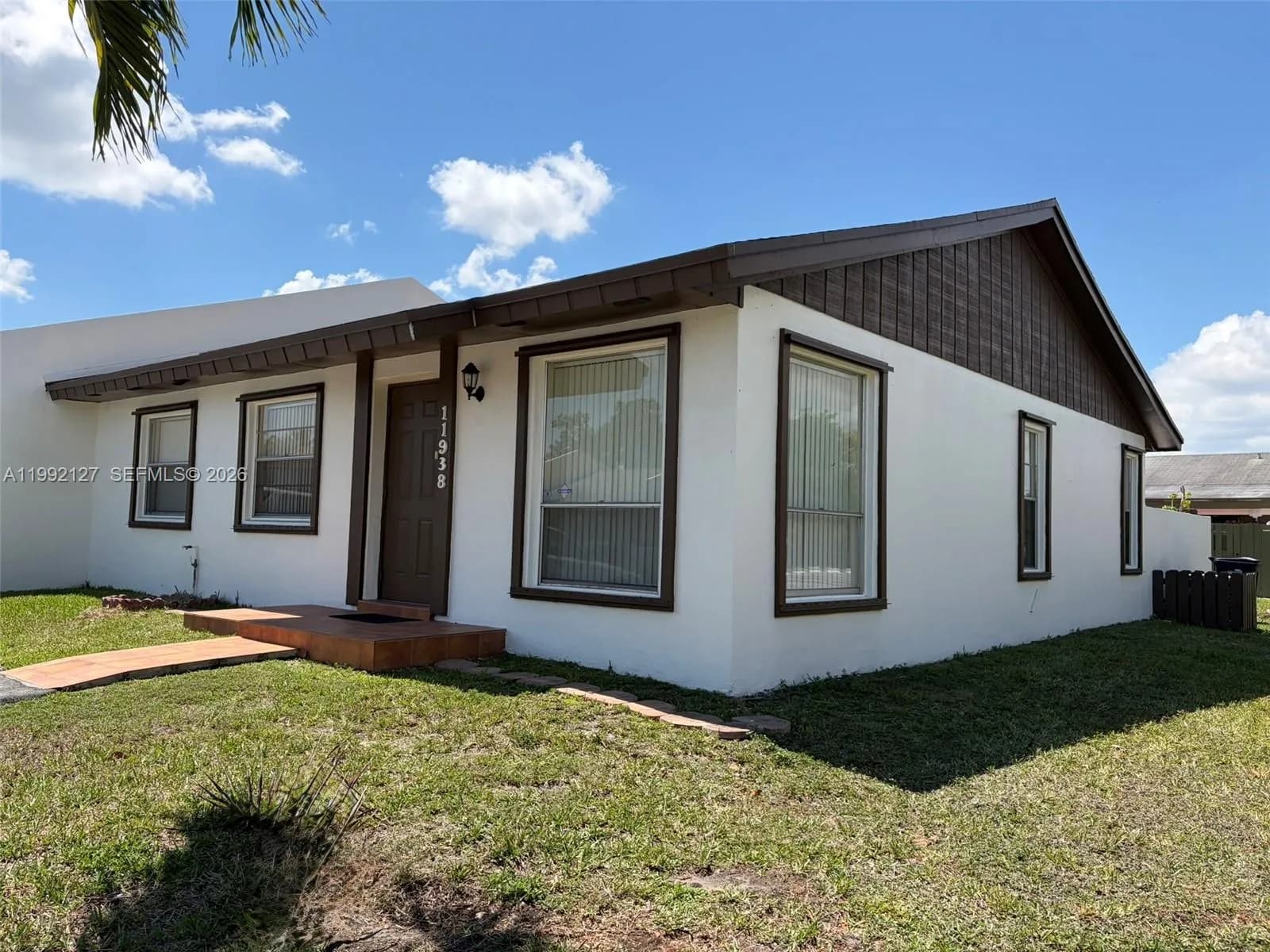 11938 SW 122nd Ct, Miami FL 33186