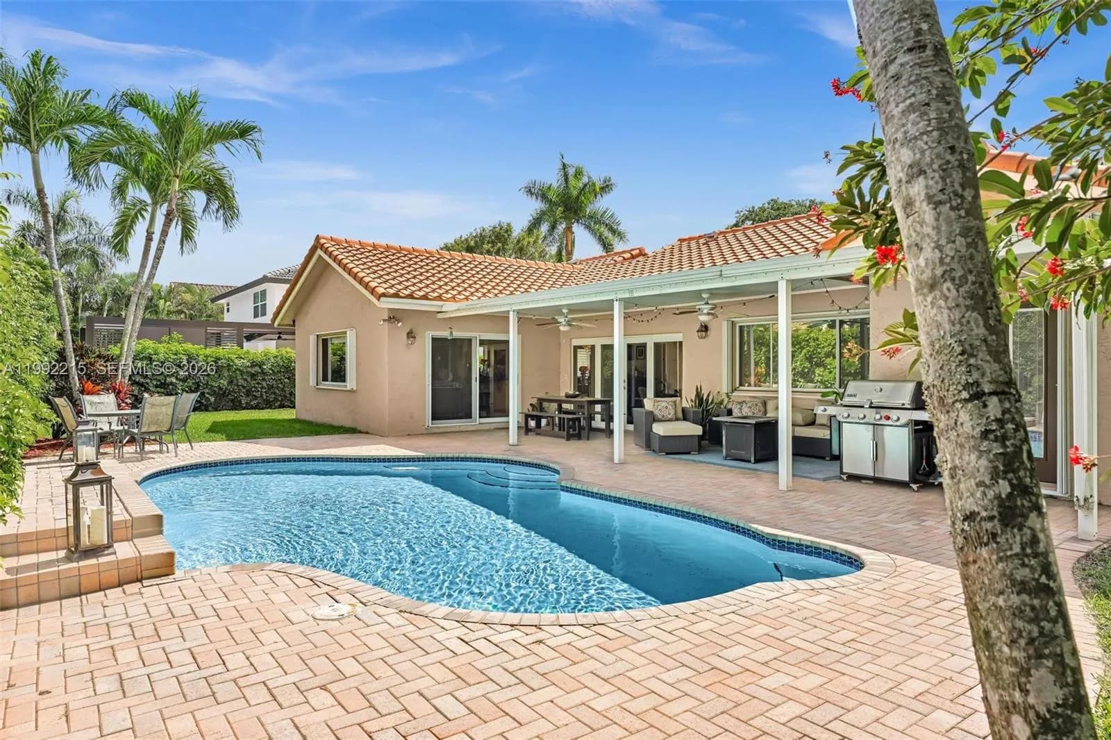 3423 Amsterdam Ave, Cooper City FL 33026