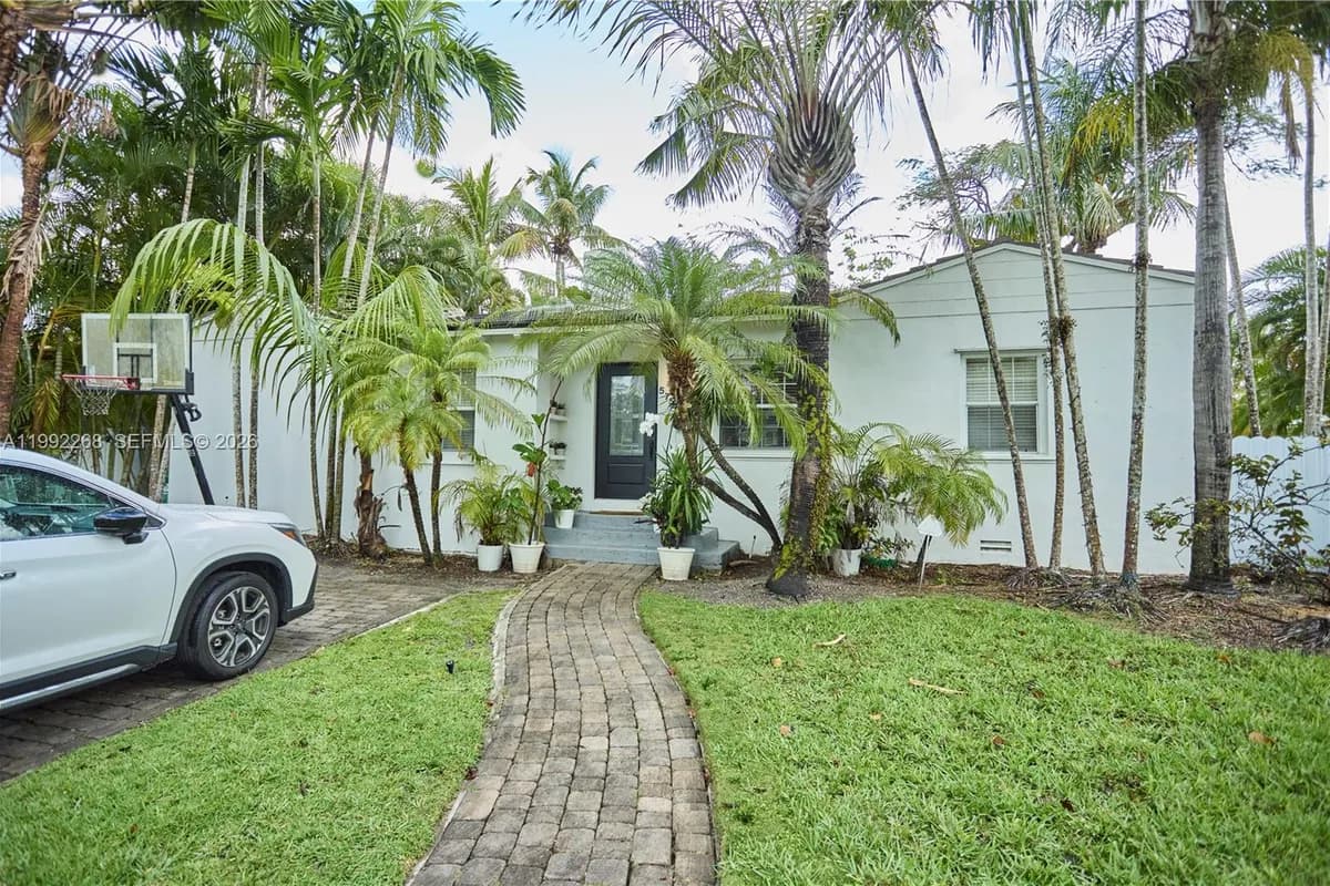 5755 Devonshire Blvd # 5755, Miami FL 33155