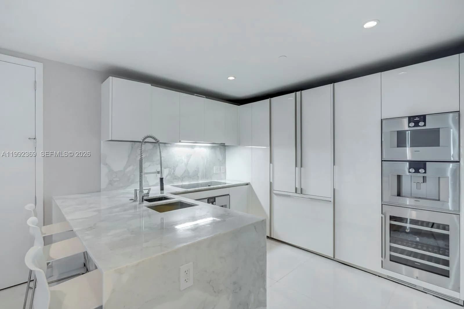 10203 Collins Ave # 1005, Bal Harbour FL 33154