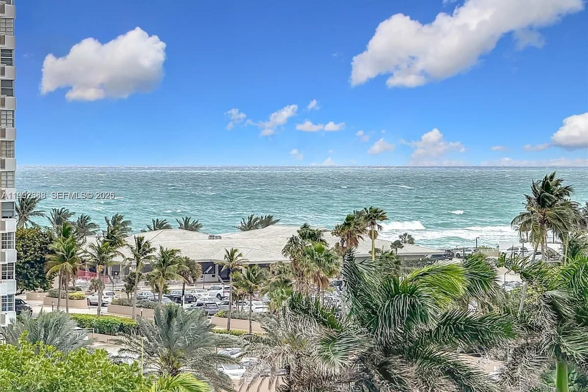 1945 S Ocean Dr # 605, Hallandale Beach FL 33009