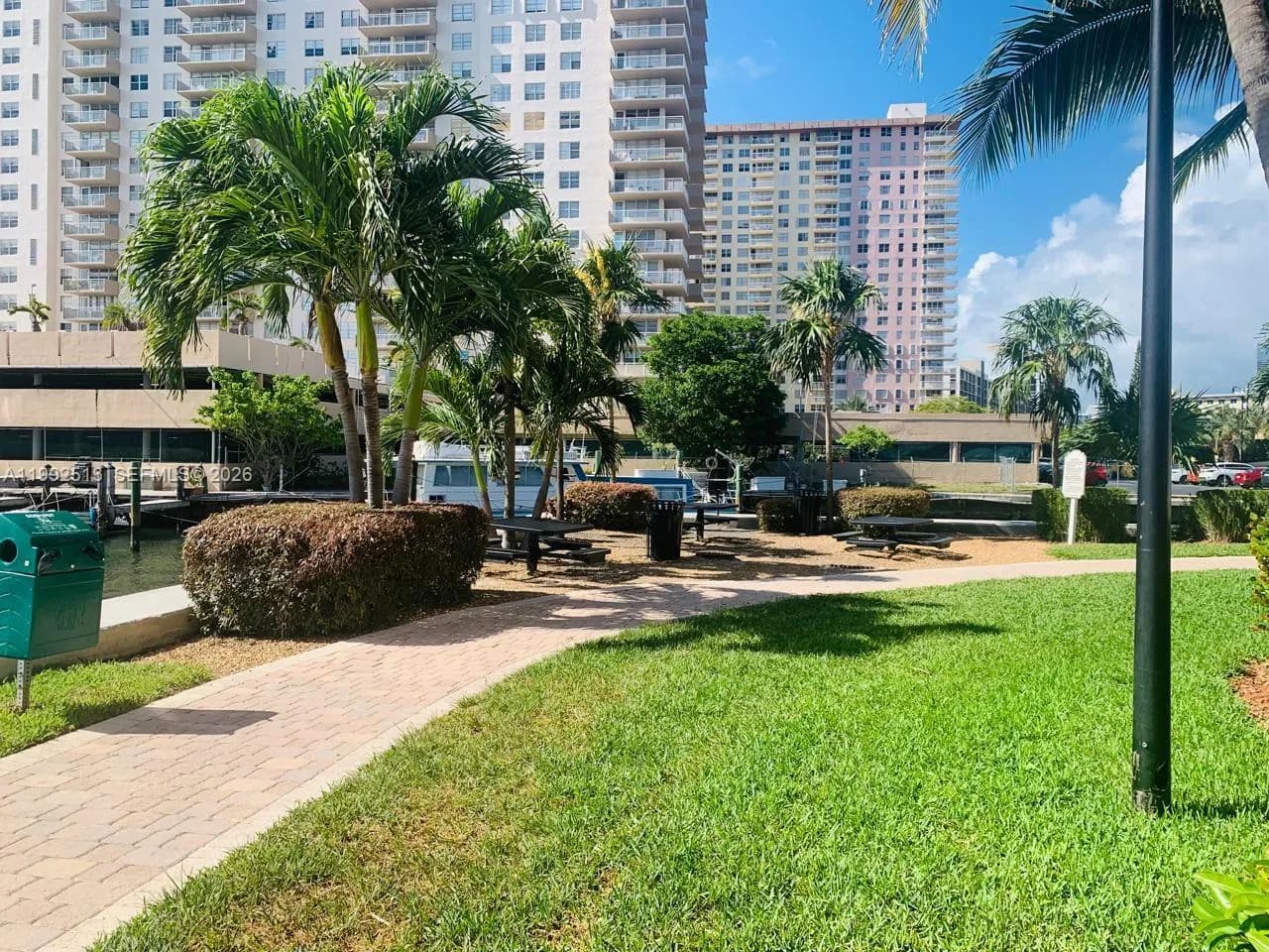 17150 N Bay Rd # 2109, Sunny Isles Beach FL 33160