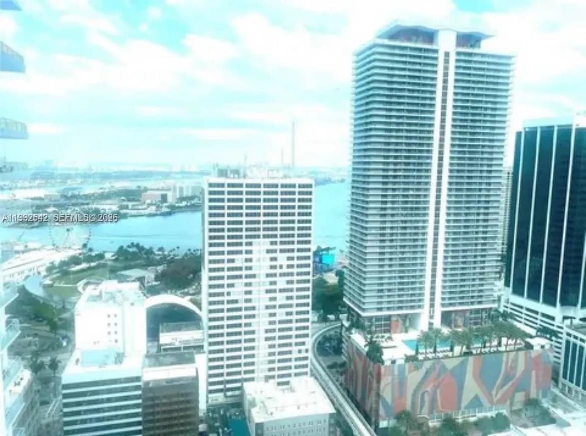 133 NE 2nd Ave # 3410, Miami FL 33132