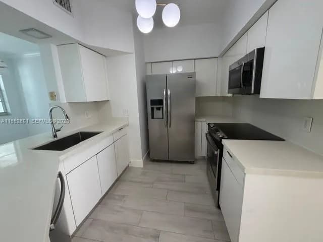 3245 NE 184th St # 13304, Aventura FL 33160