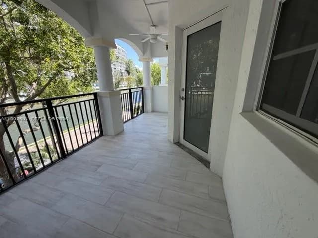 3245 NE 184th St # 13304, Aventura FL 33160