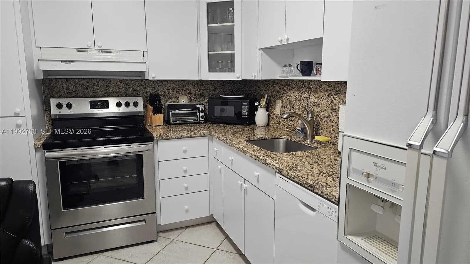 1980 S Ocean Dr # 15K, Hallandale Beach FL 33009