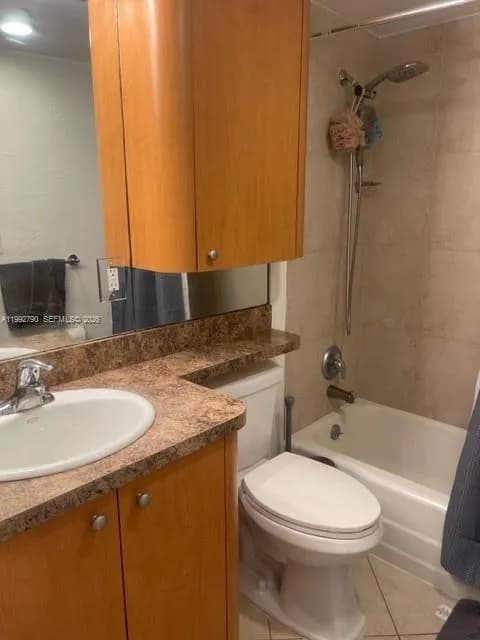 2900 NE 30th St # B7, Fort Lauderdale FL 33306