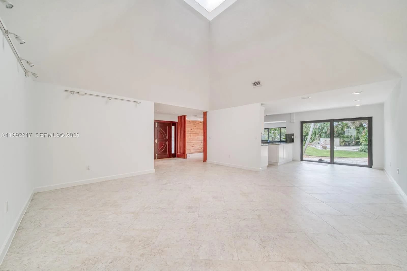 7320 SW 100th Ct, Miami FL 33173