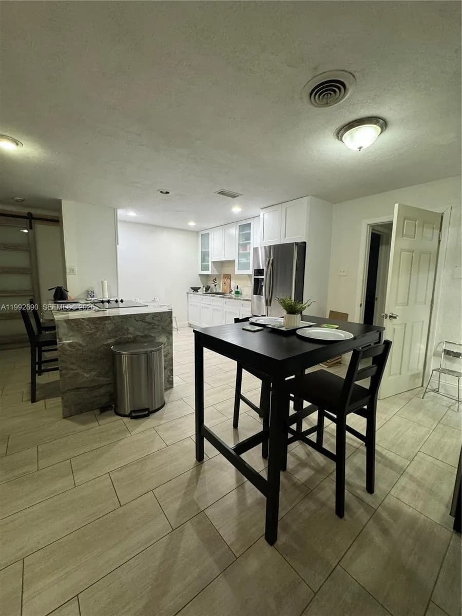 5890 NW 16th Ct, Sunrise FL 33313