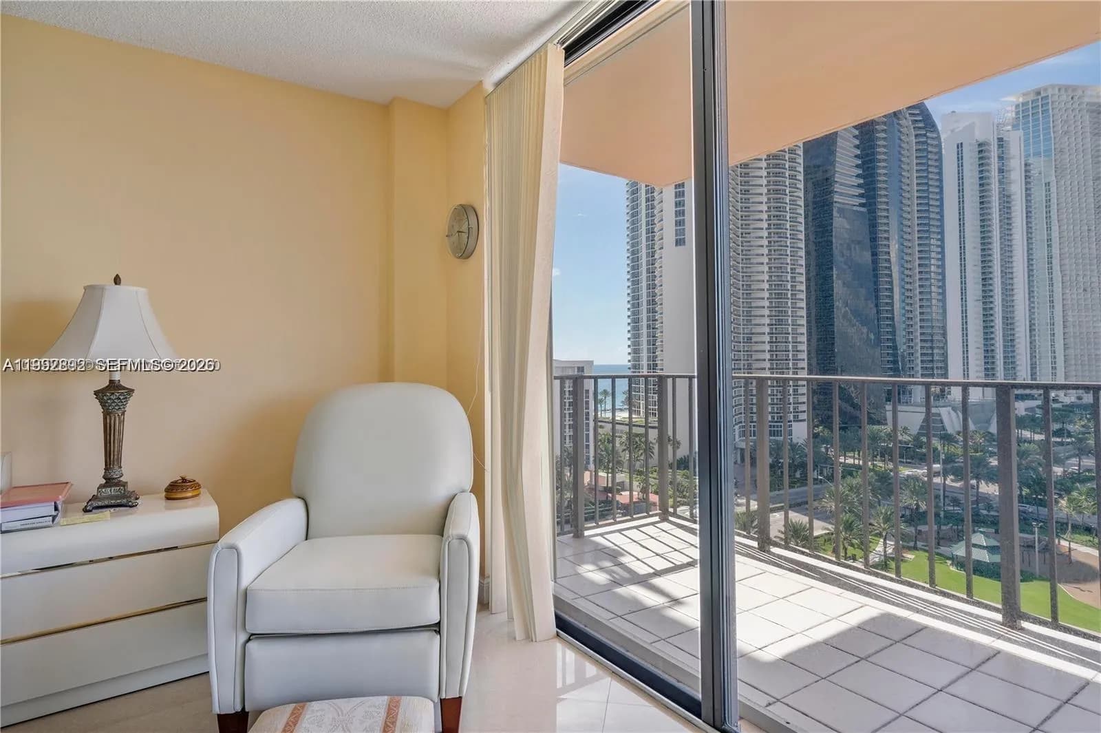 210 174th St # 1403, Sunny Isles Beach FL 33160