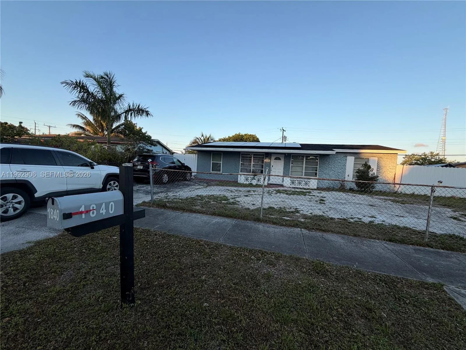 1840 NW 33rd Ter, Lauderhill FL 33311