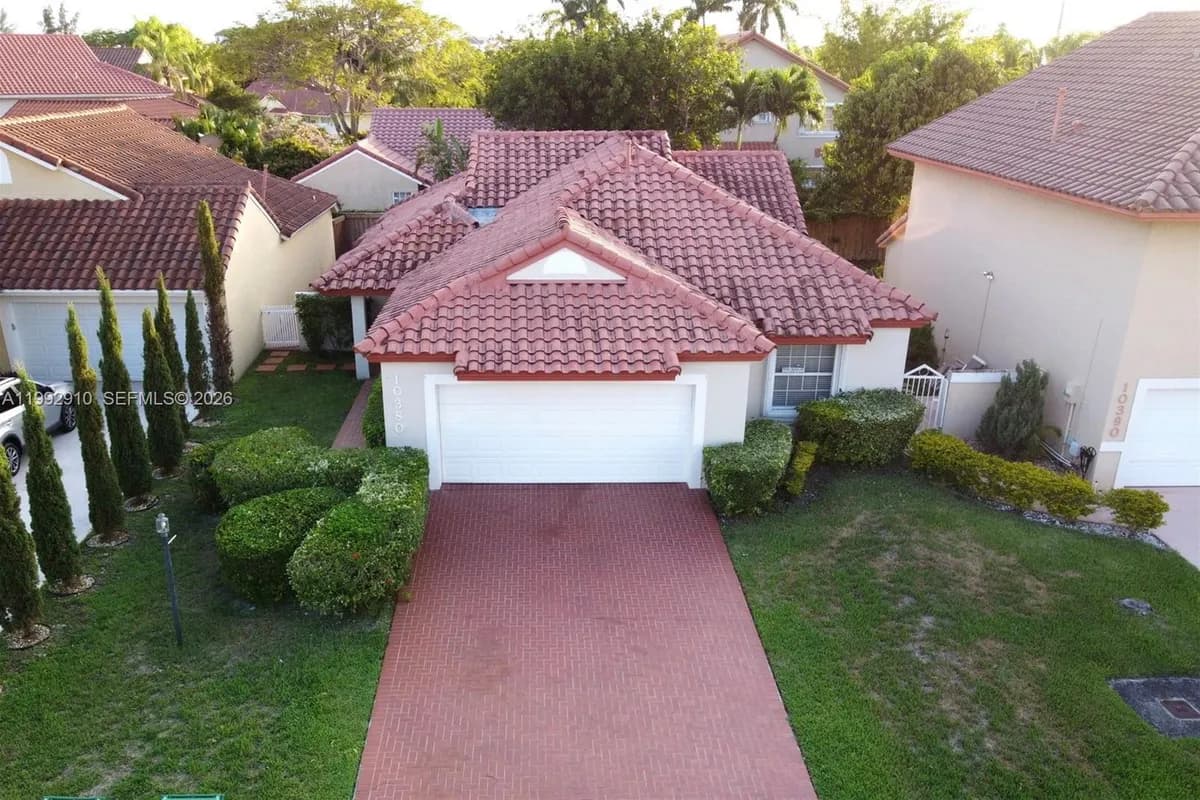 10380 NW 46th St # 0, Doral FL 33178