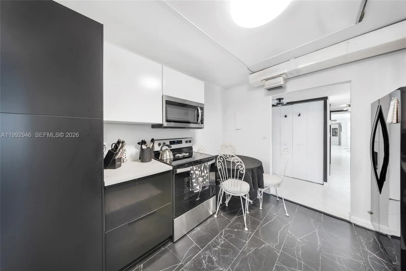 800 Parkview Dr # 230, Hallandale Beach FL 33009