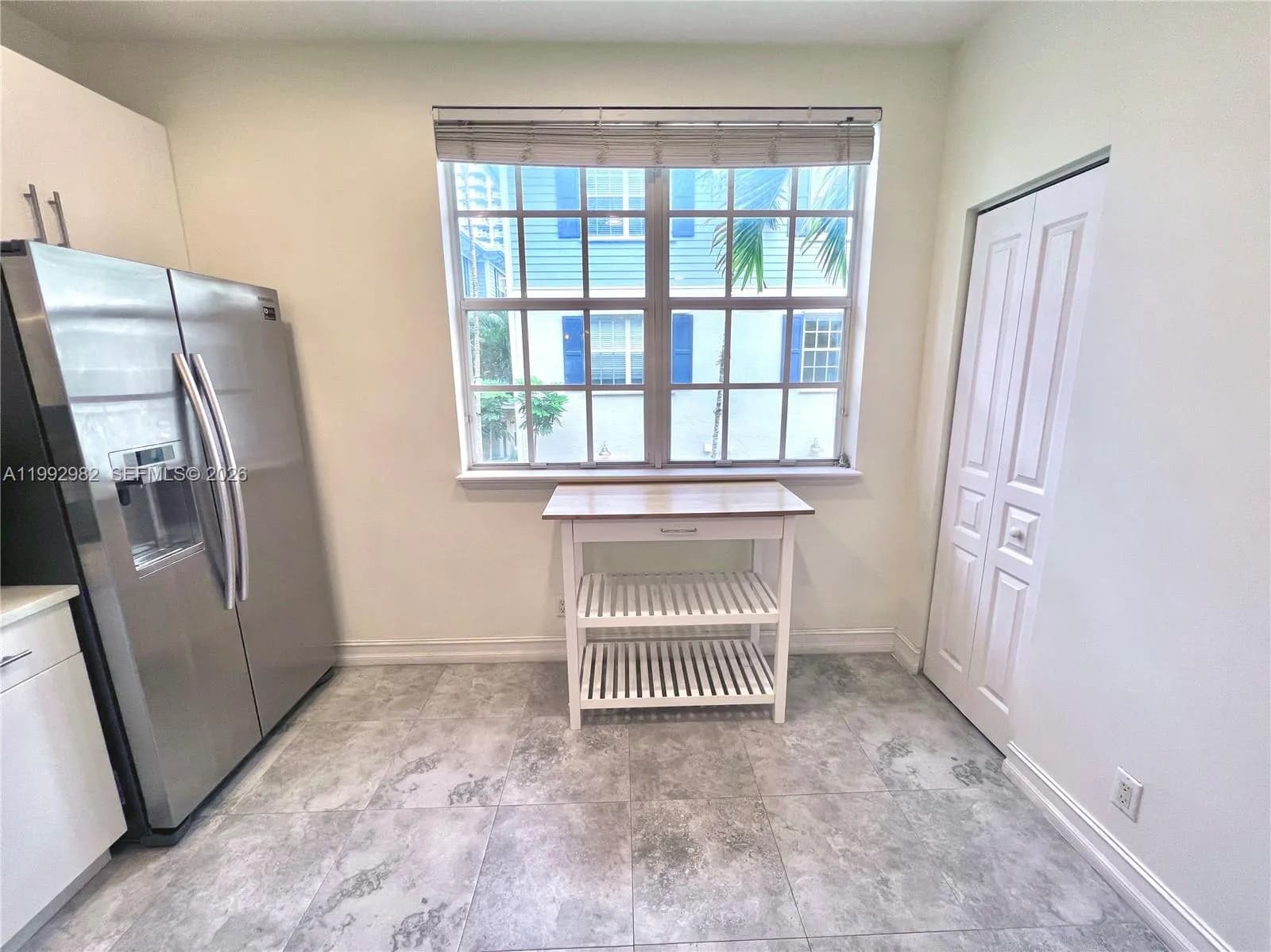 450 NE 2nd Ave # 5, Fort Lauderdale FL 33301