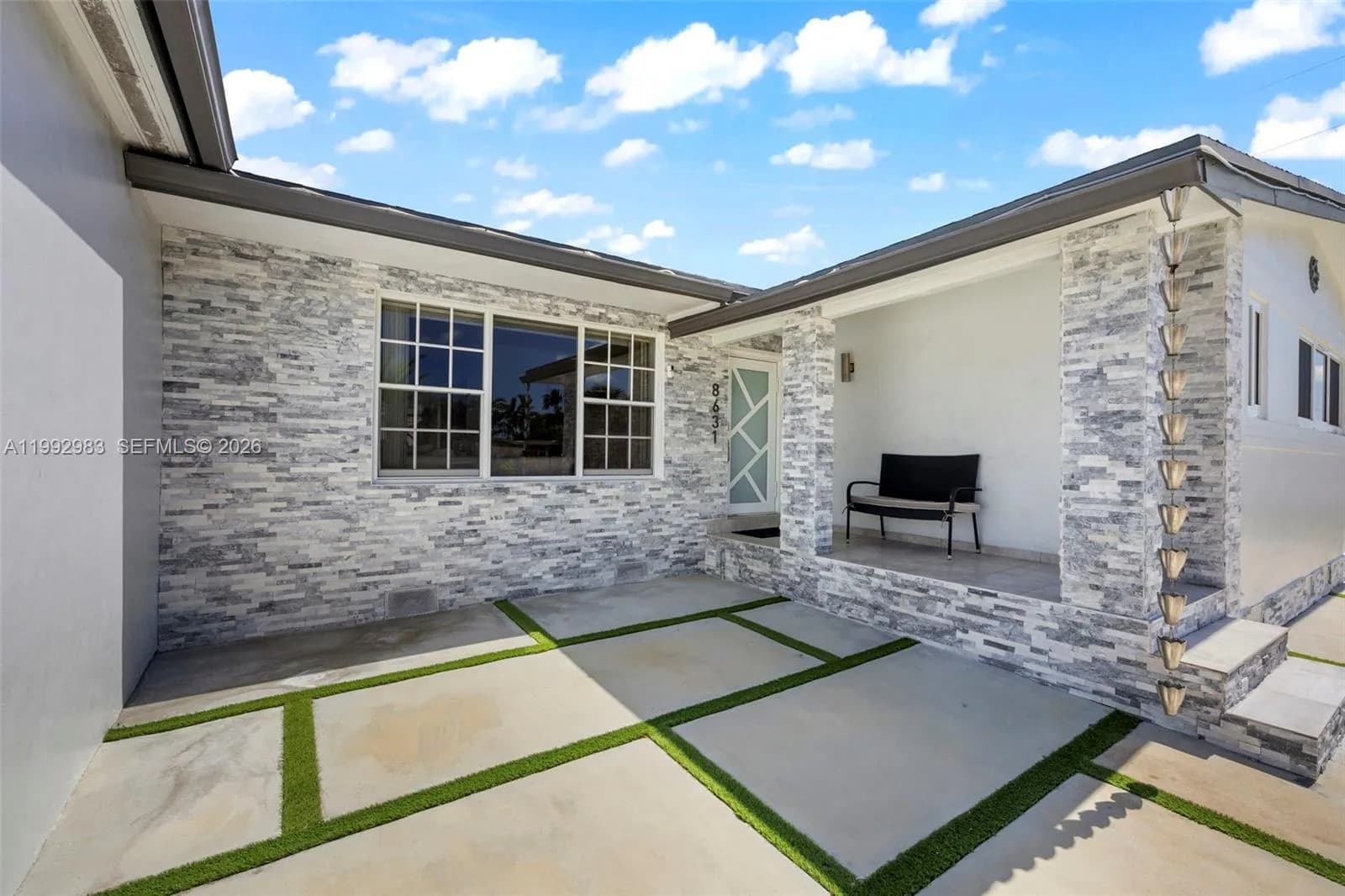 8631 SW 16th Ter, Miami FL 33155