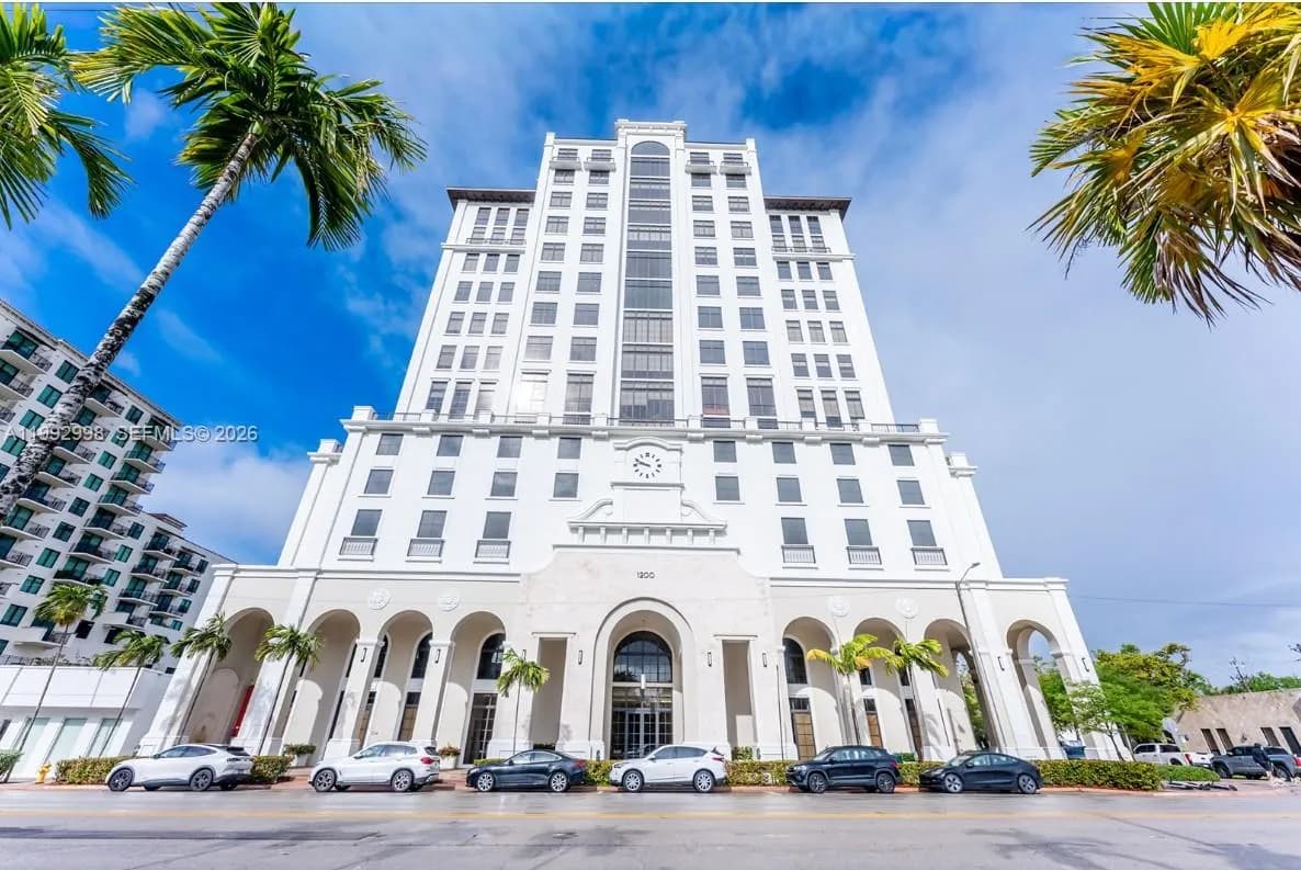 1200 Ponce De Leon Blvd # 901, Coral Gables FL 33134