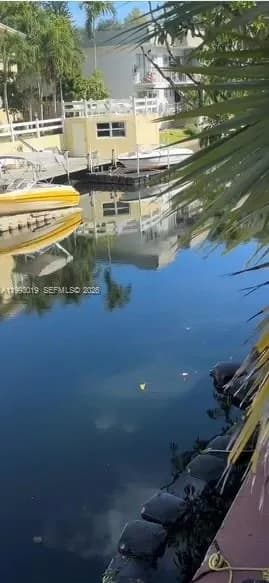 1755 Venice Ln # 10W, North Miami FL 33181