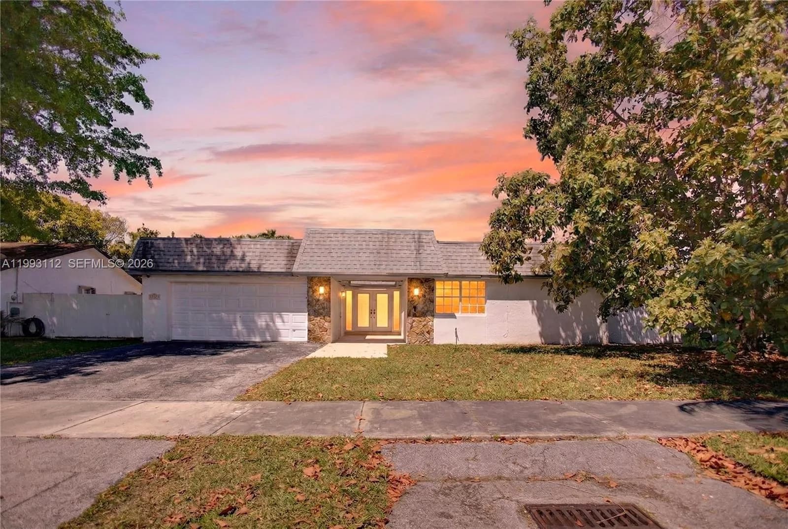 4 bedroom 2 bath for sale at 13471 SW 99th Ter, Miami FL 33186