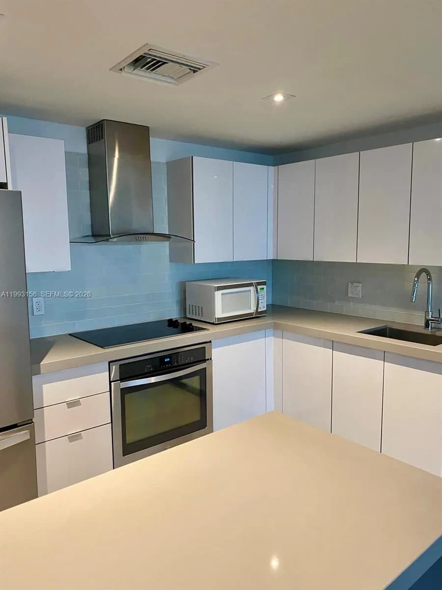 1600 NE 1st Ave # 1711, Miami FL 33132