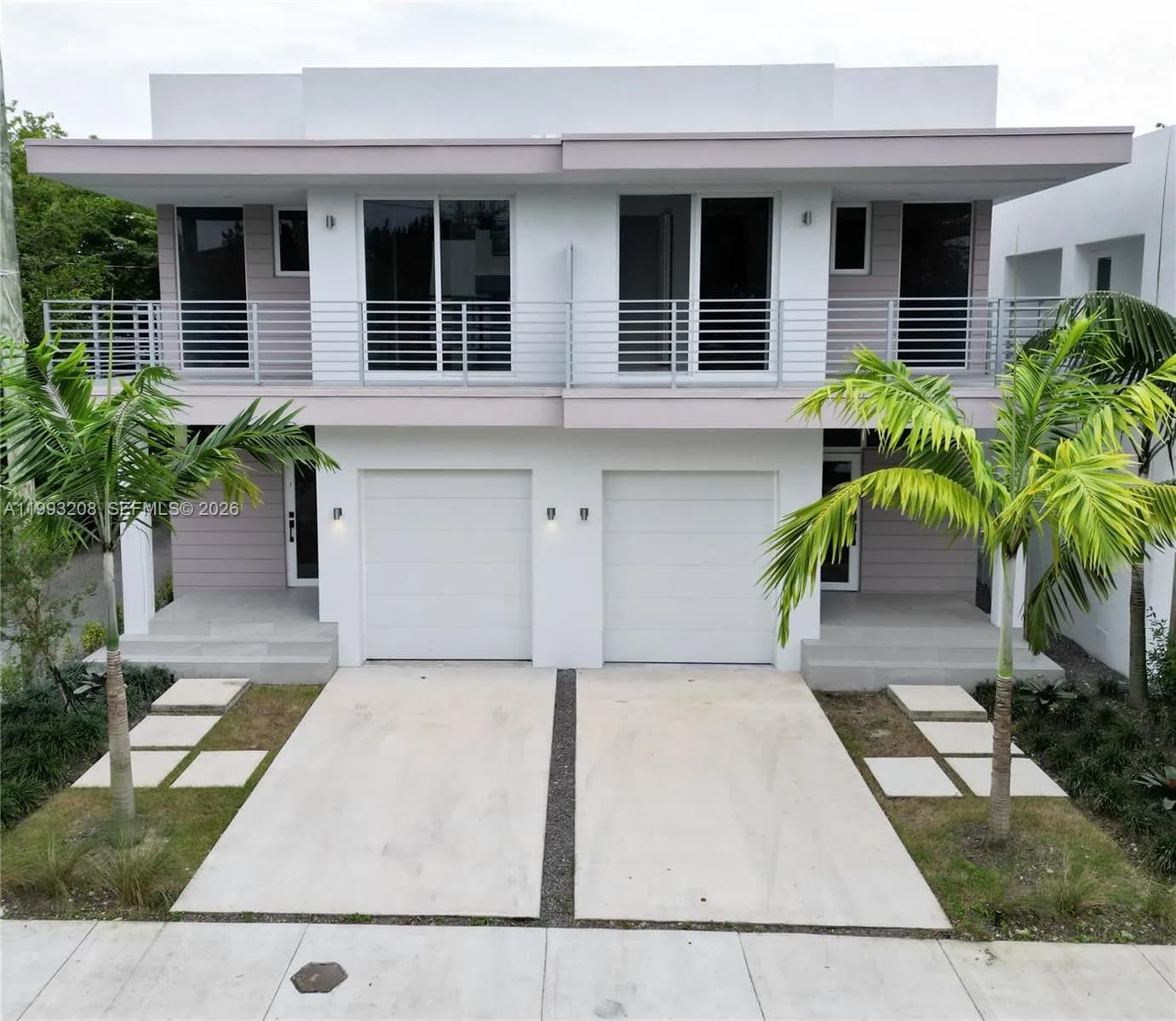 3 bedroom 2 bath for sale at 3374 Day Ave # A, Miami FL 33133