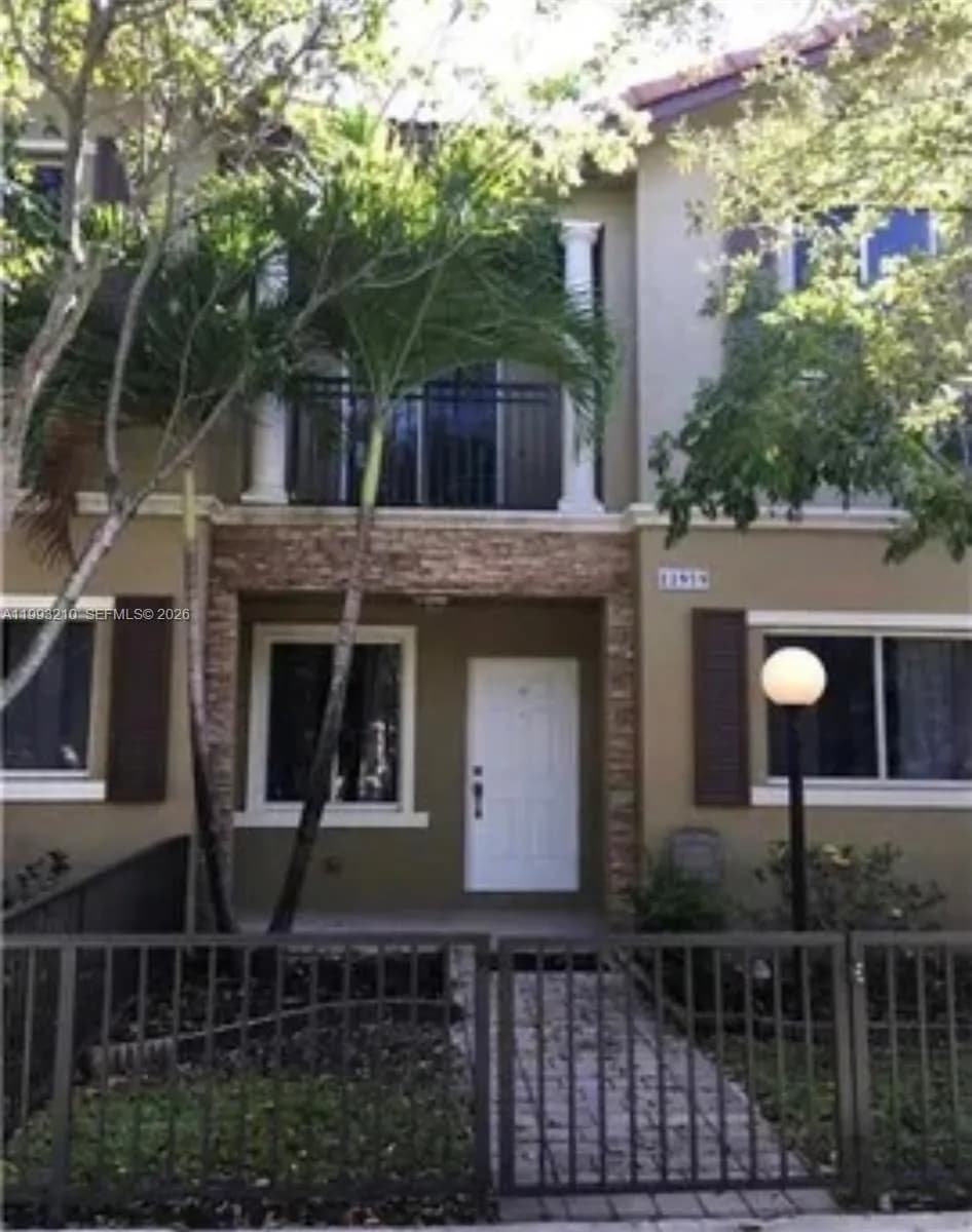 22959 SW 112th Pl, Miami FL 33170