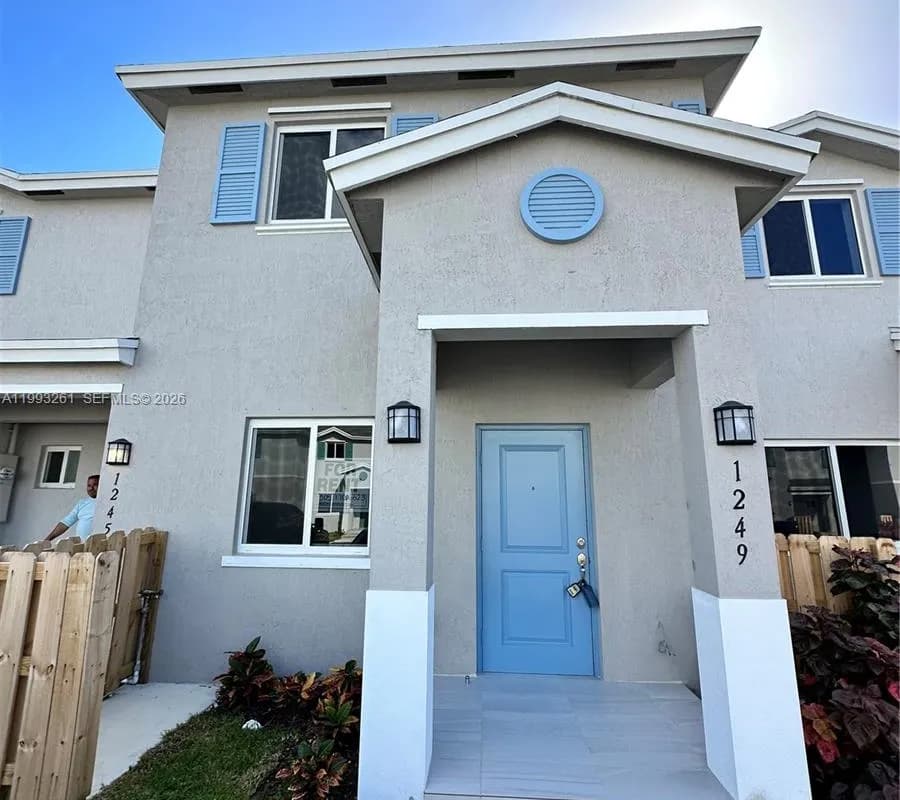 1245 NW 3rd Ln, Florida City FL 33034