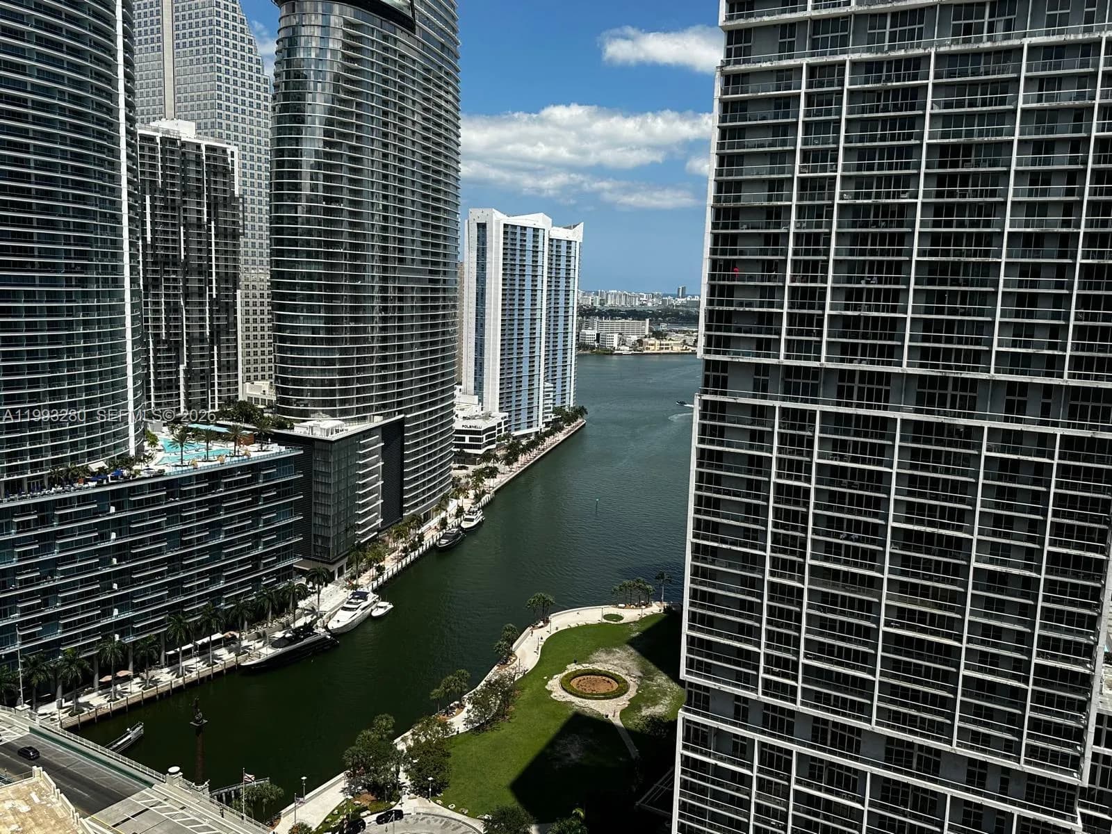 500 Brickell Ave # 3307, Miami FL 33131