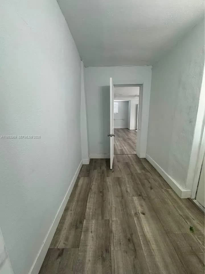 7620 SW 21 # 2, Miami FL 33155