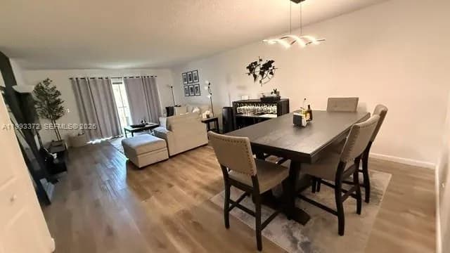 231 Lakeview Dr # 204, Weston FL 33326