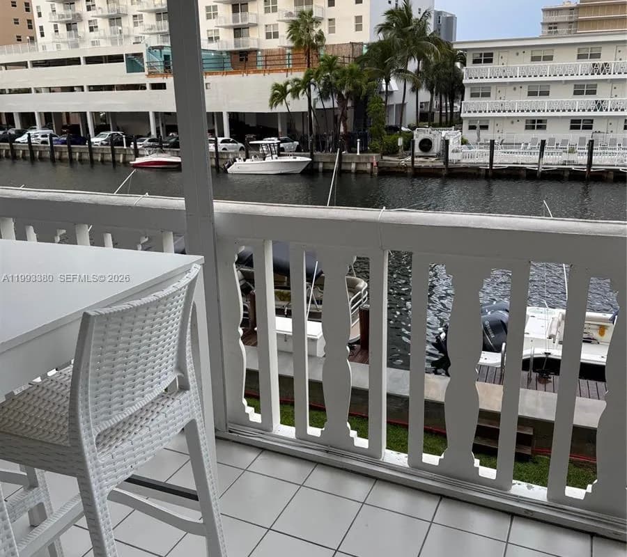 440 Paradise Isle Blvd # 205, Hallandale Beach FL 33009