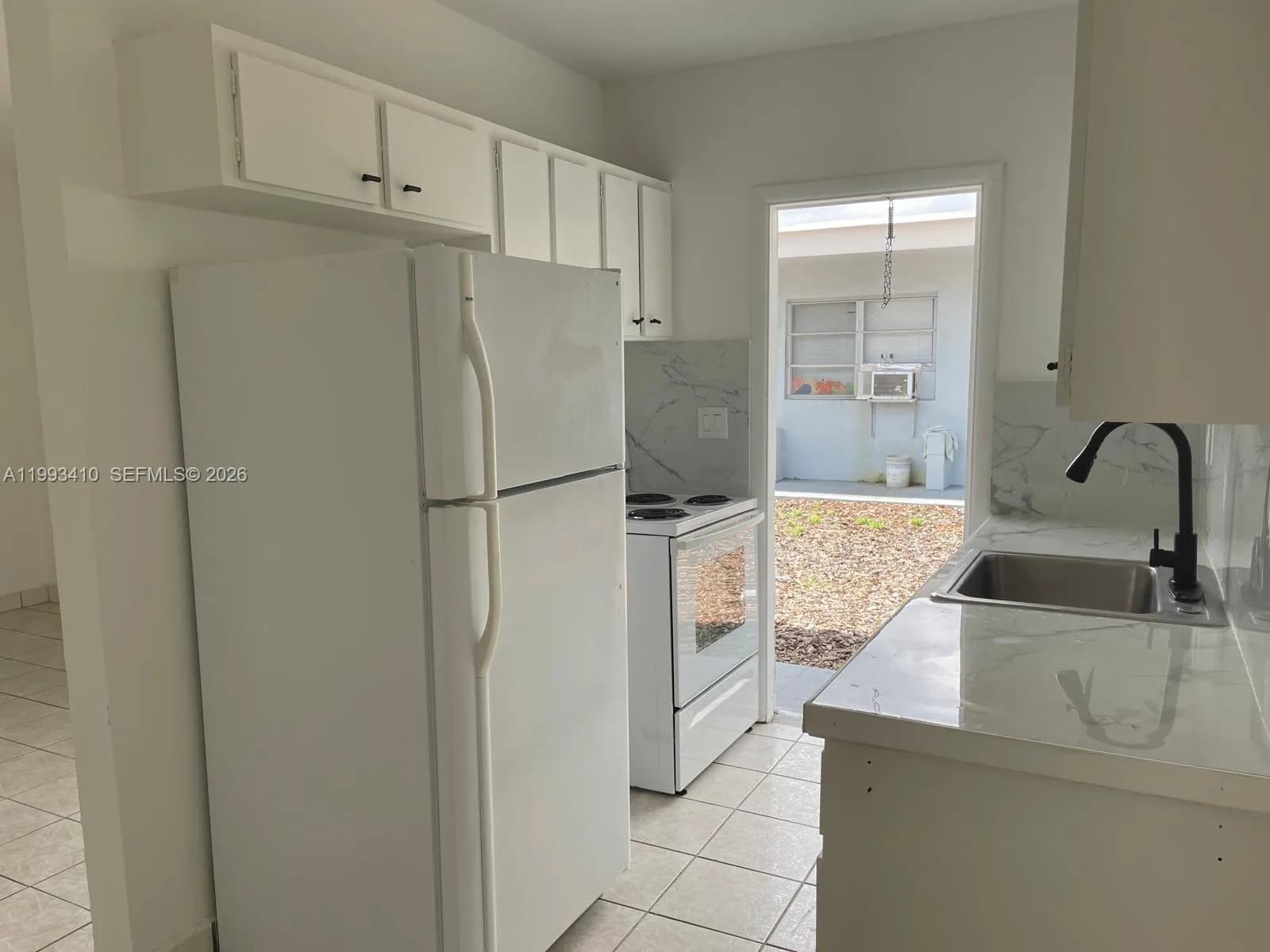 6025 Polk St # 8, Hollywood FL 33024