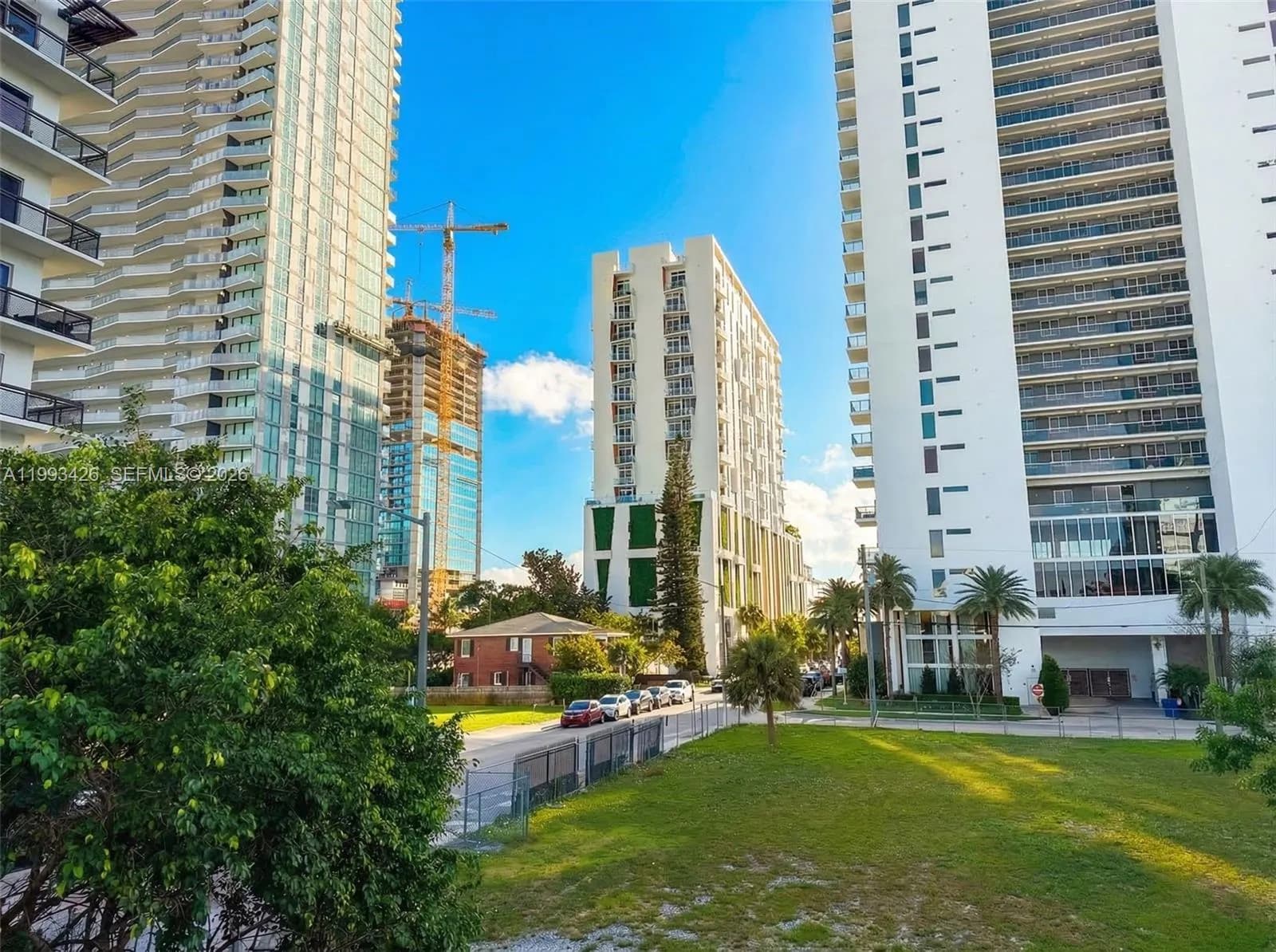 404 NE 27th St, Miami FL 33137