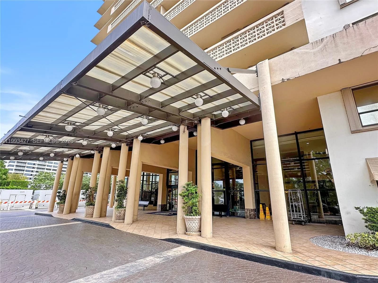 10185 Collins Ave # 502, Bal Harbour FL 33154