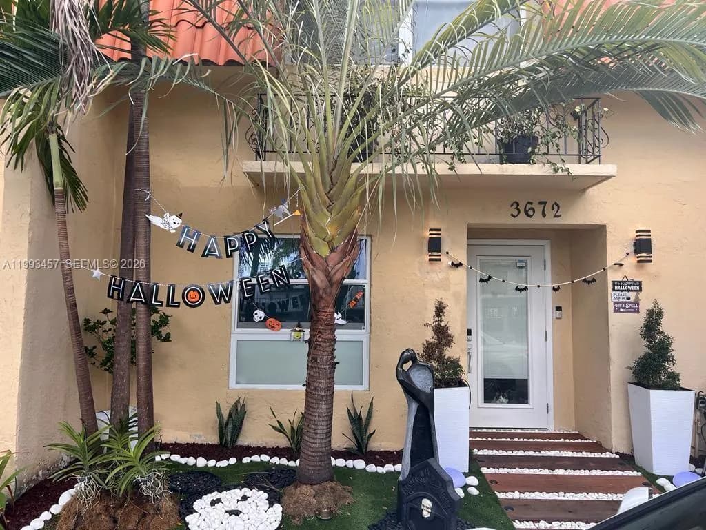 3672 NE 167th St # 31, North Miami Beach FL 33160