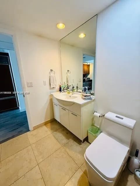 475 Brickell Ave # 4910, Miami FL 33131
