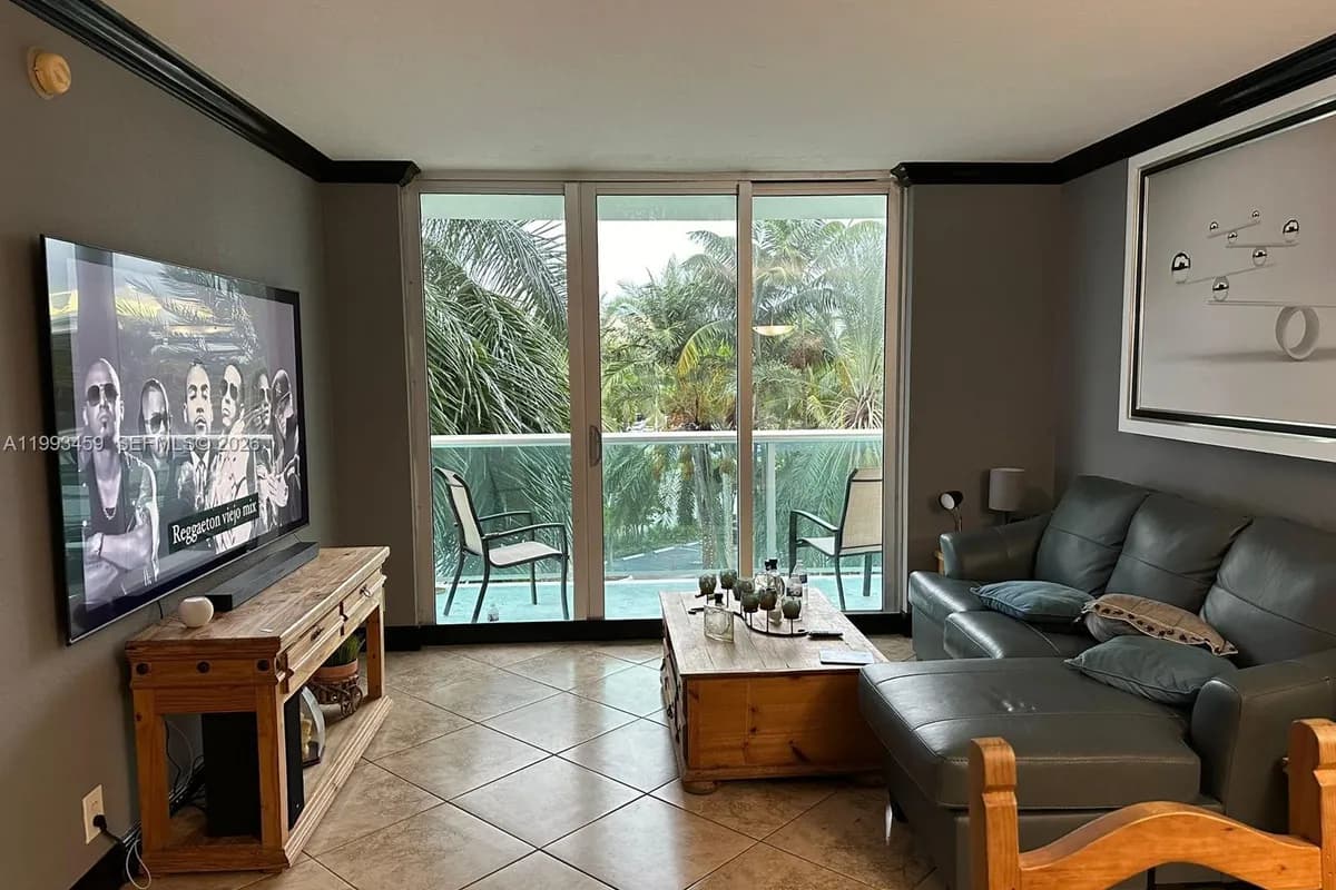 3801 S Ocean Dr # 4P, Hollywood FL 33019