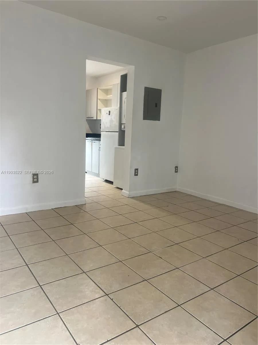 3680 Oak Ave # 2, Miami FL 33133