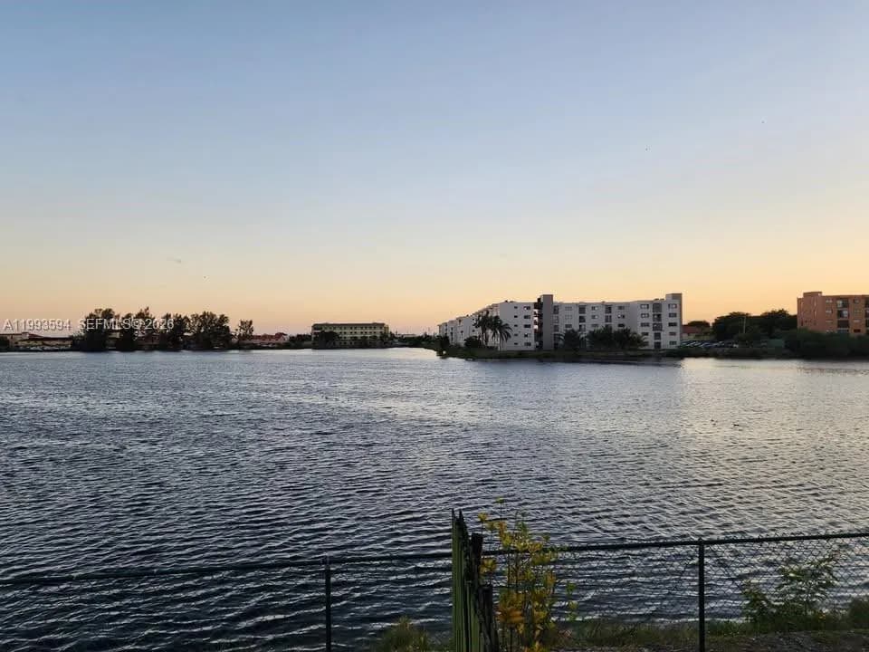 8360 NW 103rd St # 204E, Hialeah Gardens FL 33016