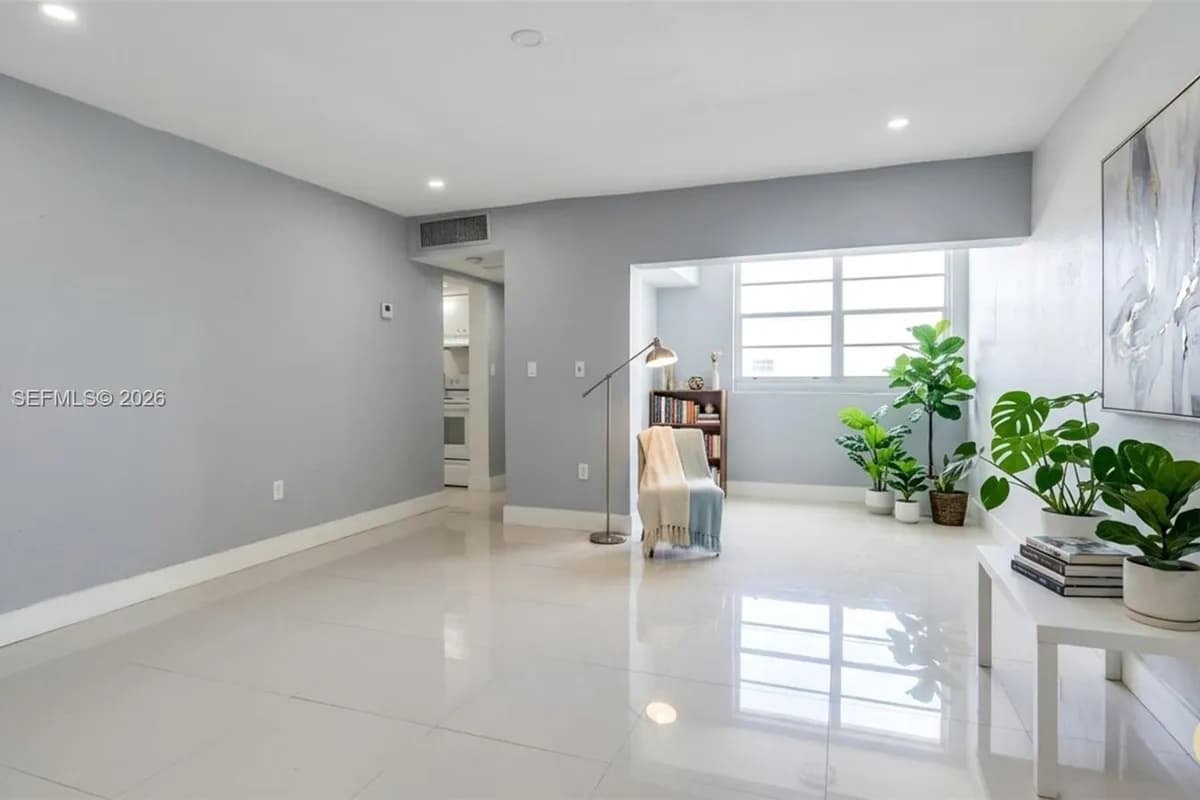 750 NW 43rd Ave # 416, Miami FL 33126