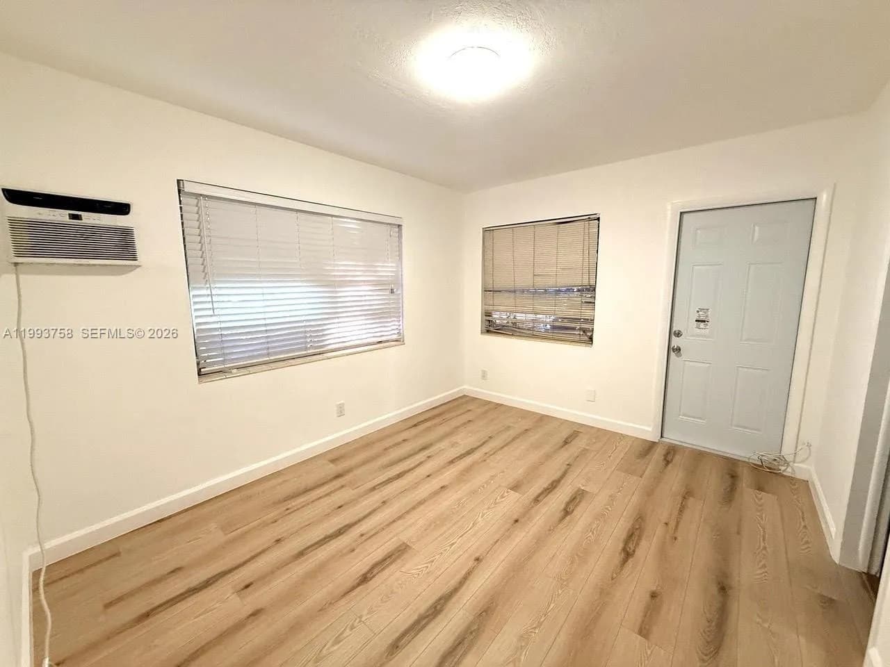 640 SW 5th St # 1, Miami FL 33130