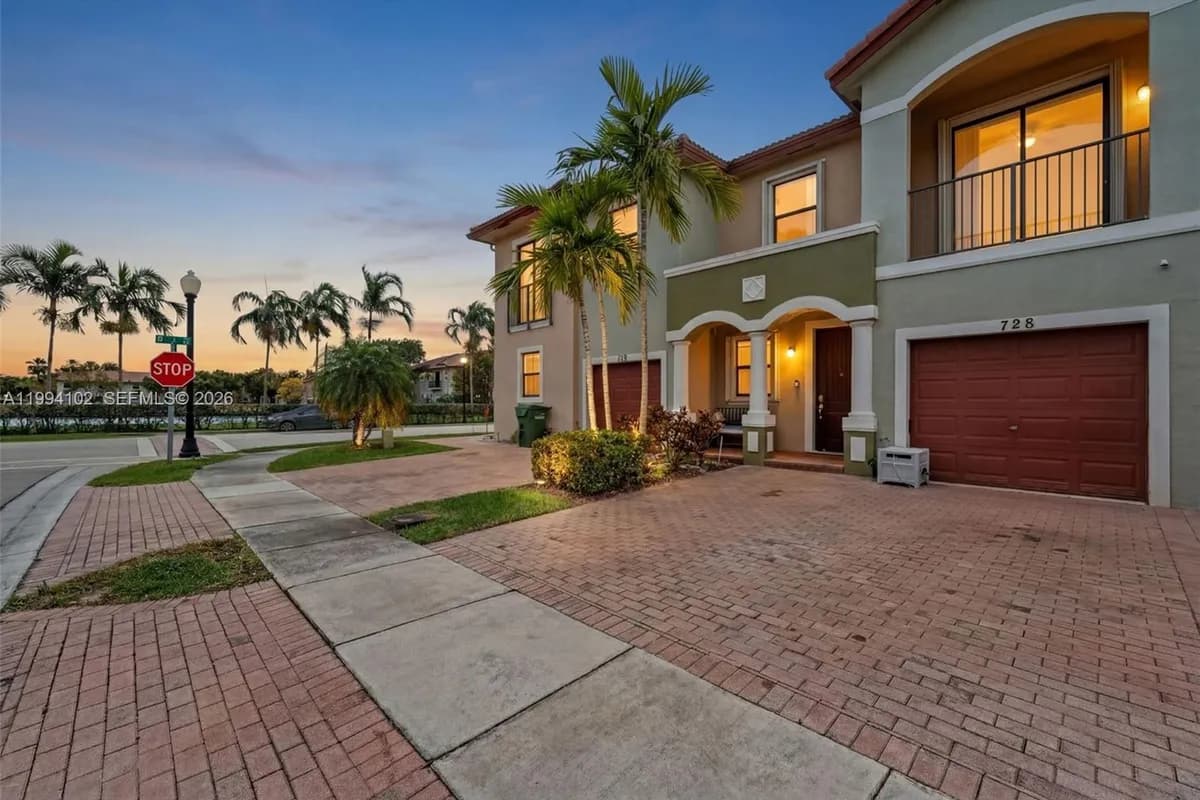 728 NE 34th Ave # 0, Homestead FL 33033