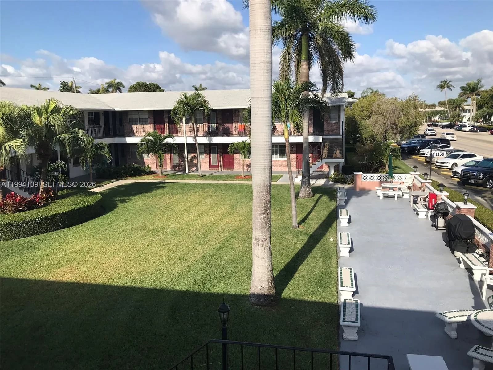 1050 Atlantic Shores Blvd # 204, Hallandale Beach FL 33009