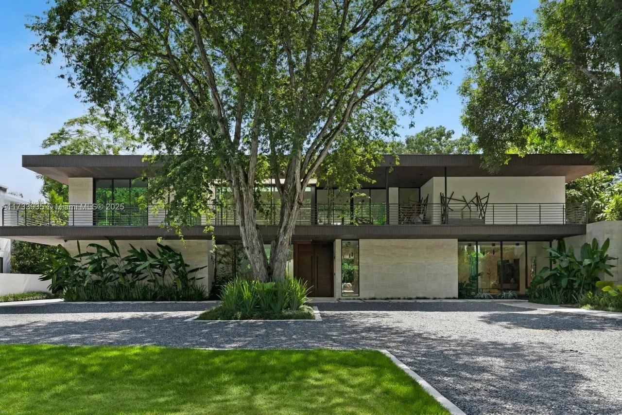 Buyers Are Flocking to a Once-Overlooked Florida Enclave for a Simple Reason