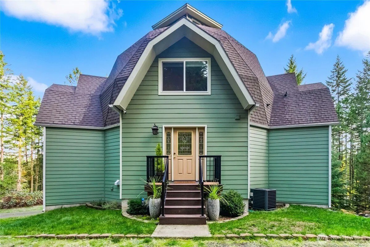Nuclear Engineer’s Dome Home That Spent Years as an Empty ‘Shell’ Lists for $900K—After Being Transformed Into ‘Architectural Masterpiece’