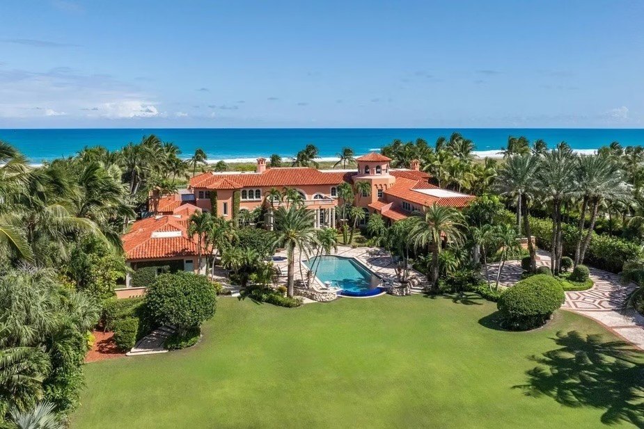 Photo of home in Palm Beach that is listed for more than $200 million